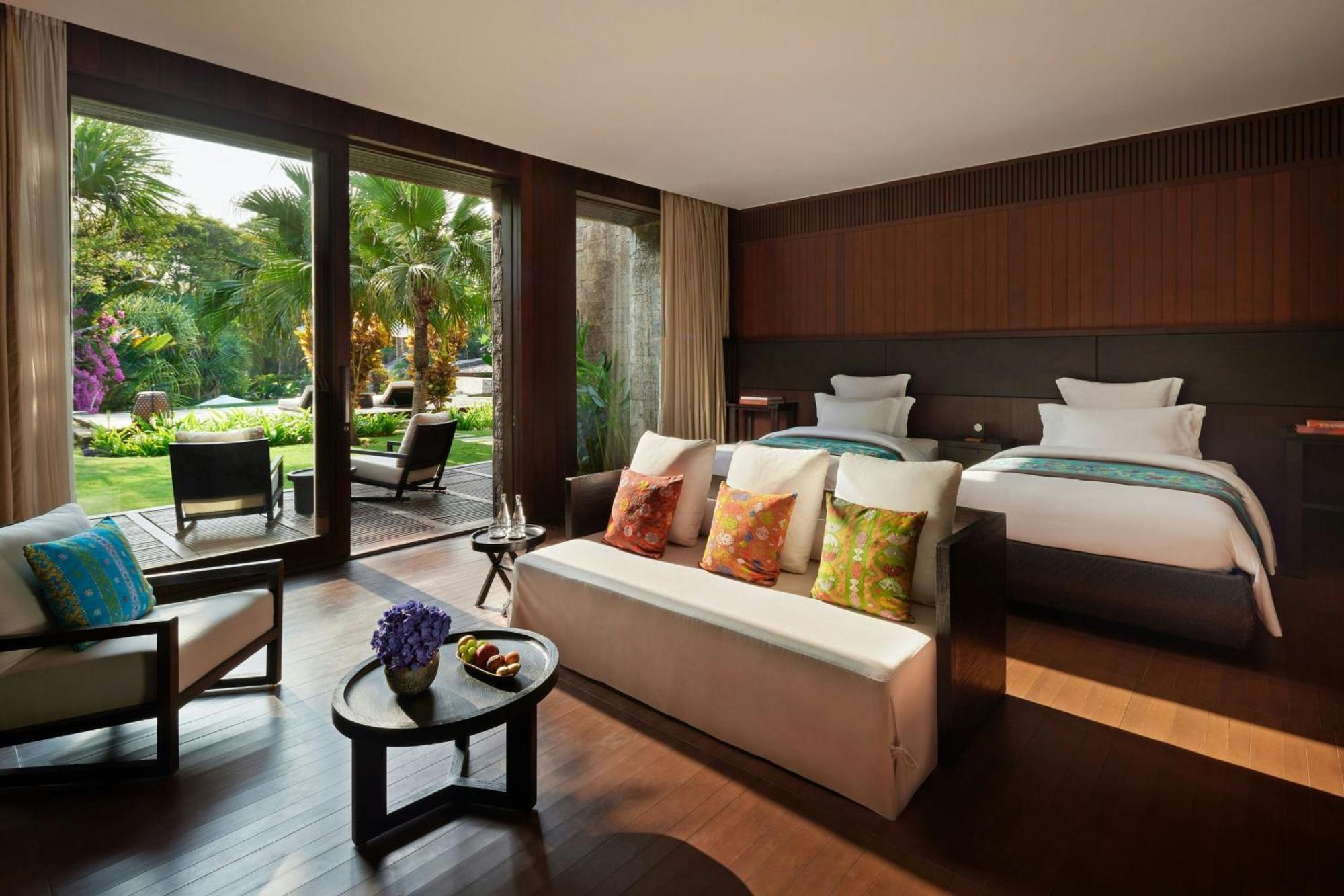 Five-Bedroom Mansion Private Pools,1643151241:JPEG